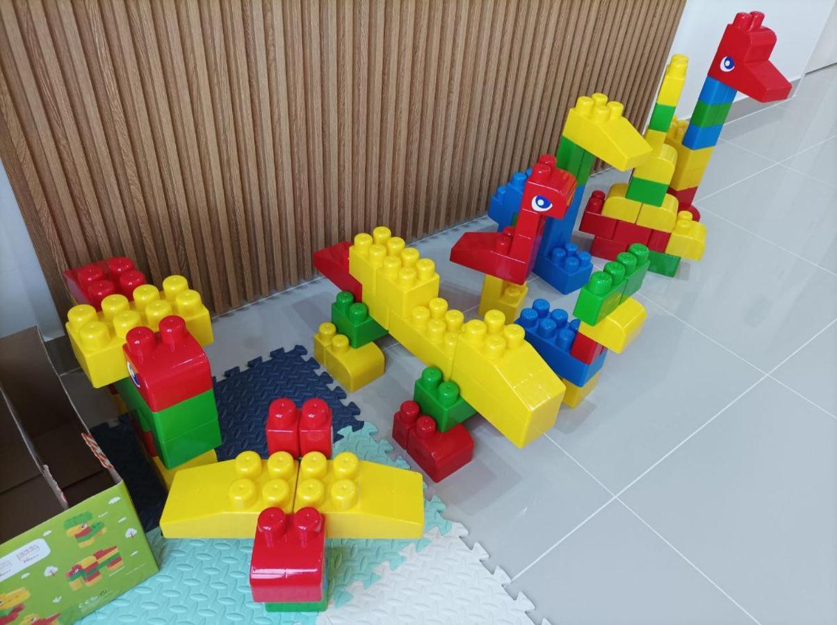 Japandi Family Play Suite With Slide Bunk Bed كاجانغ المظهر الخارجي الصورة